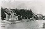 Vadstena järnvägsstation med Fågelsta - Vadstena - Ödeshögs Järnväg, FVÖJ lok 2 