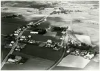 Östra Ljungby, föreningsstationen mellan Skåne - Smålands järnväg, SSJ och Ängelholm - Klippans järnväg, EKJ.