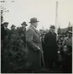 Sammanspikning av inlandsbanans sista skenor i september 1936.
Generaldirektör, Axel Granholm.