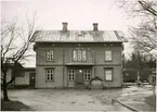 Vindeln stationshus från gatusidan.
