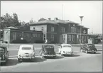 Växjö stationshus sett från gatusidan.