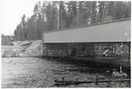 Västra landfästet på järnvägsbron vid Kolforsen.
