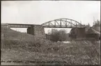 Bron över Stångån (Kinda kanal) vid Slattefors på linjen Linköping - Rimforsa.