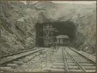 Dubbelspårsbyggnaden mellan Alingsås - Olskroken. Ubbaredstunneln på linjen Floda - Norsesund Östra tunnelinslaget.