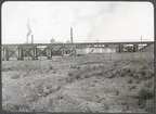 Album med fotografier från Bohusbanan.
Provisorisk viadukt.
Parti vid landfästet.