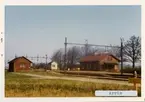 Arrie station 1971. Malmö - Ystad Järnväg, MYJ. Stationen öppnades 1898. Blev hållplats 1967 och nedlagd 1970. Banan elektrifierades 1933. Kvar som trafikteknisk station till 1971.