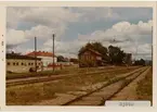 Sjöbo station 1971. Malmö - Simrishamns Järnväg, MSJ. Stationen öppnades 1893. Stationshuset byggdes 1893 och revs 1984. Gick över till Statens Järnvägar, SJ 1943. Stationen lades ner 1970.