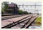 Stationen öppnad 1885 av Skåne - Hallands Järnväg, SHJ. Stationshuset är ett tvåvåningshus i tegel. Övergick till  till SJ 1896. Elektrifierad 1937. Persontrafiken nedlagd 1972, godstrafiken 1992.