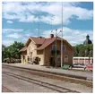 Namnet var tidigare ÅSHEDA. Station anlagd 1902 av WWJ. 1914 tillkom SäNJ. En- och enhalvvånings stationshus i trä.
WWJ , Växjö - Virserum Järnväg
SäNJ , Sävsjöström - Nässjö Järnväg