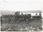 Ballastning under byggnadstiden vid Luossajärvi omkring år 1900. På bilden ser vi  ett gruståg med ett Ånglok SJ Pa nr 145.