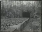 Dubbelspårsbanbyggnad Göteborg - Alingsås. Tunneln vid sjön Aspen på bandelen Jonsered -  Lerum i Lerum, år 1911 - 12.
