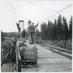 Tråddragning någonstans på sträckan Vännäs - Boden.