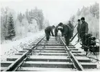 Rälsläggning på linjen mellan Valla och Katrineholm.