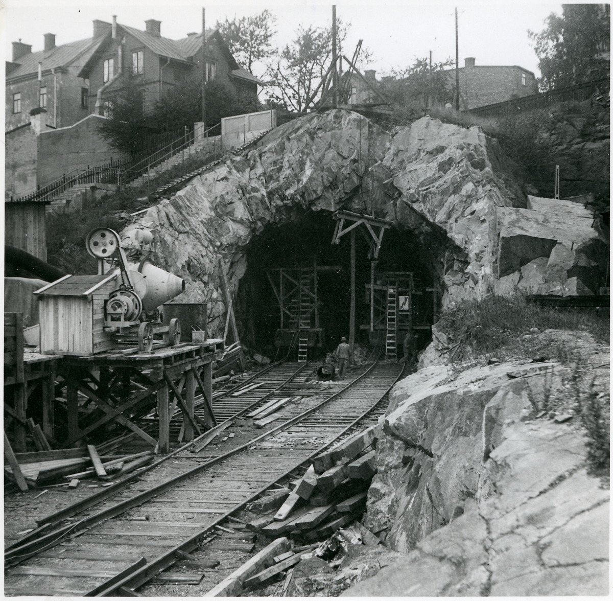 Ny tunnel under sprängning vid Hagalund.