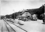 Bussar vid Dingle station. Statens Järnvägar, SJ.
