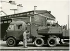 Statens Järnvägar, SJ Lastbil 3372 med trailer 8171. AEC Mammoth Major 6 Mk III med trailer.