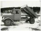 Scania-Vabis lastbil från 1928 med trevägs hydraultipp.