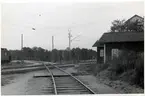 Korsningen mellan Älvsborgsbanan och Västra stambanan, vid Herrljunga station. Här på Älvsborgsbanan i riktning mot Uddevalla.