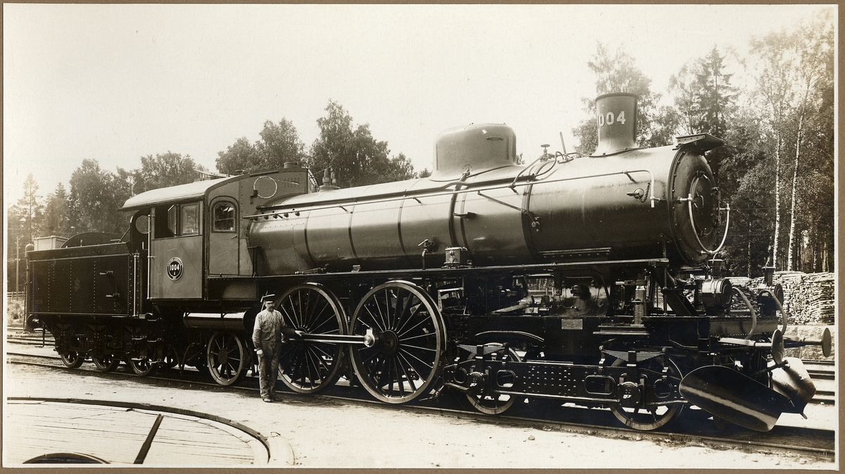 Statens Järnvägar, SJ A 1004. Leveransfoto 1907.