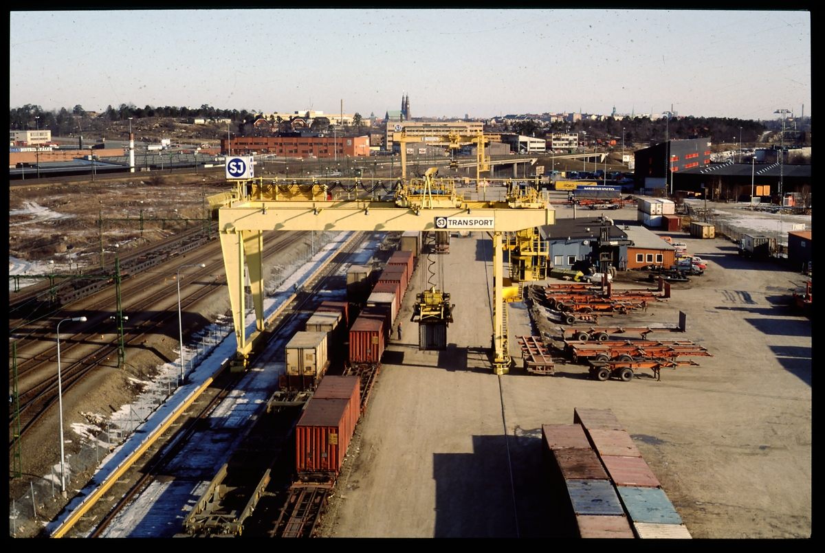 Verksamhet vid Årsta godsbangård.