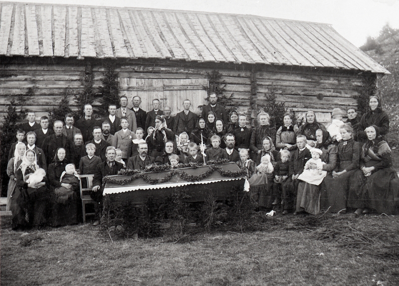 Gravferd etter Engebret Pedersen (1819-1900).