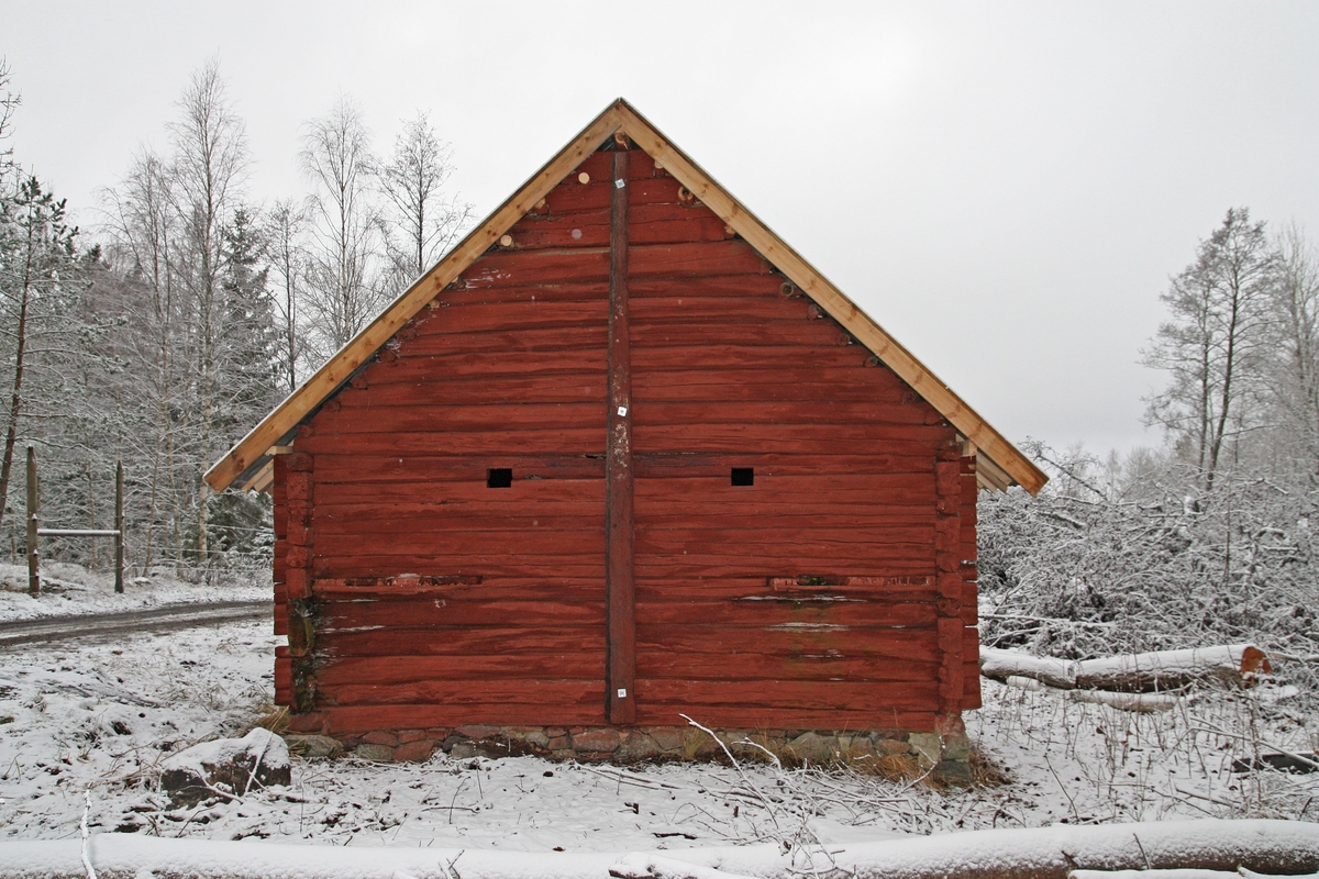 Restaurering av överloppsbyggnad, linbastu, Bolka,, Börstils, socken, Uppland 2009