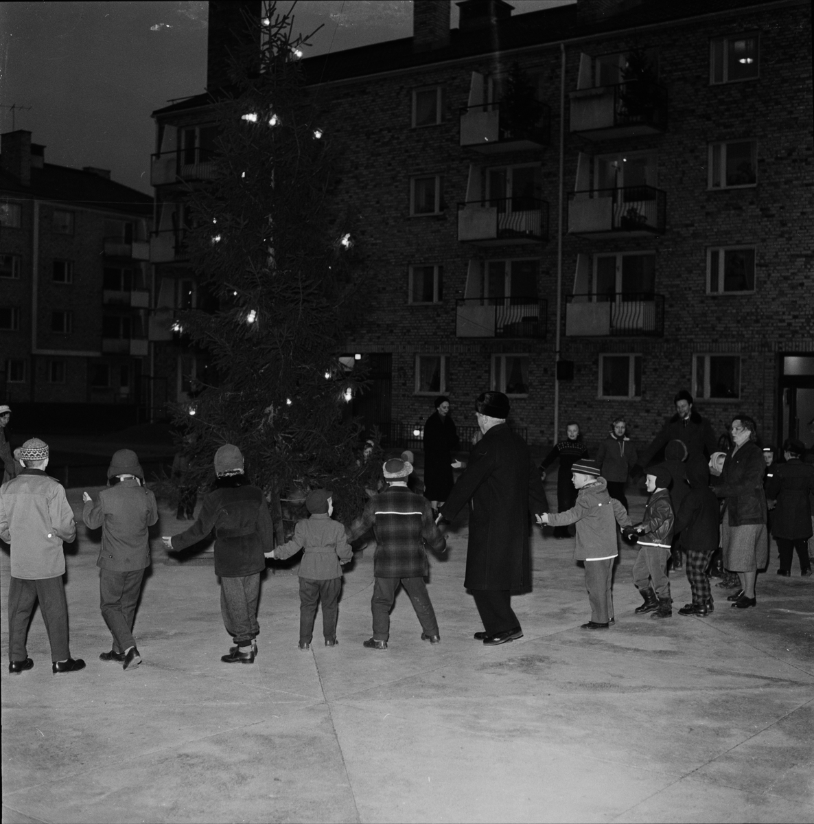 "Höganäsområdets juldans, bostadsföreningen Domar", Uppsala 1957