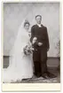 Kabinetssfotografi - Nellie Eriksson och kyrkoherde Karl Hedlund, Uppsala juni 1899