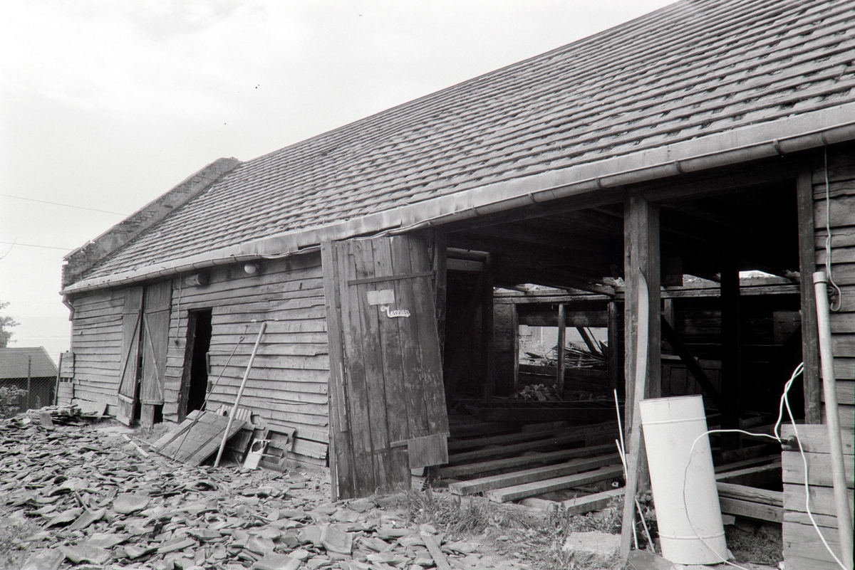 Skappelsgate 1, Hamar. Riving av uthus.