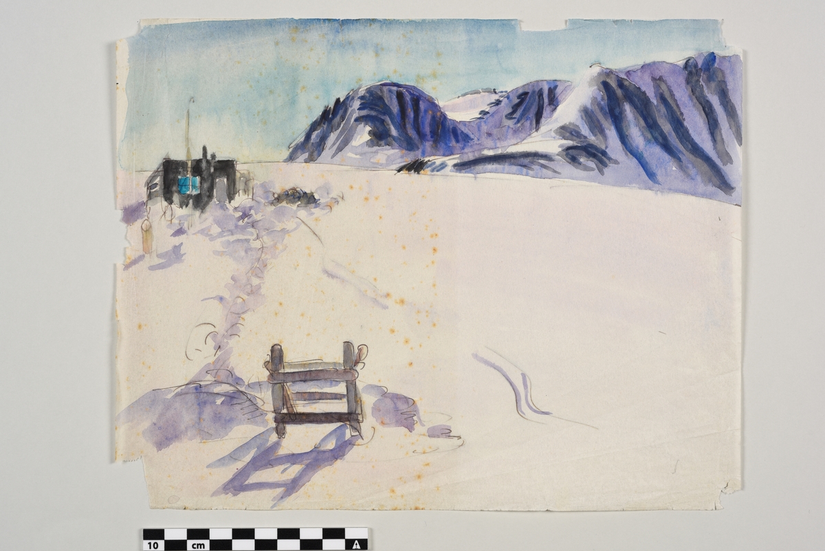 Seks stykk ark av tynt nesten transparent papir med samme størrelse.
Det er et maleri med transparente, vannoppløselige farger på alle arkene. Motivet er et panorama av et snødekket fjellandskap som strekker seg over de seks bildene.