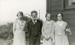 Ingvald Skjeldrup fotosamling