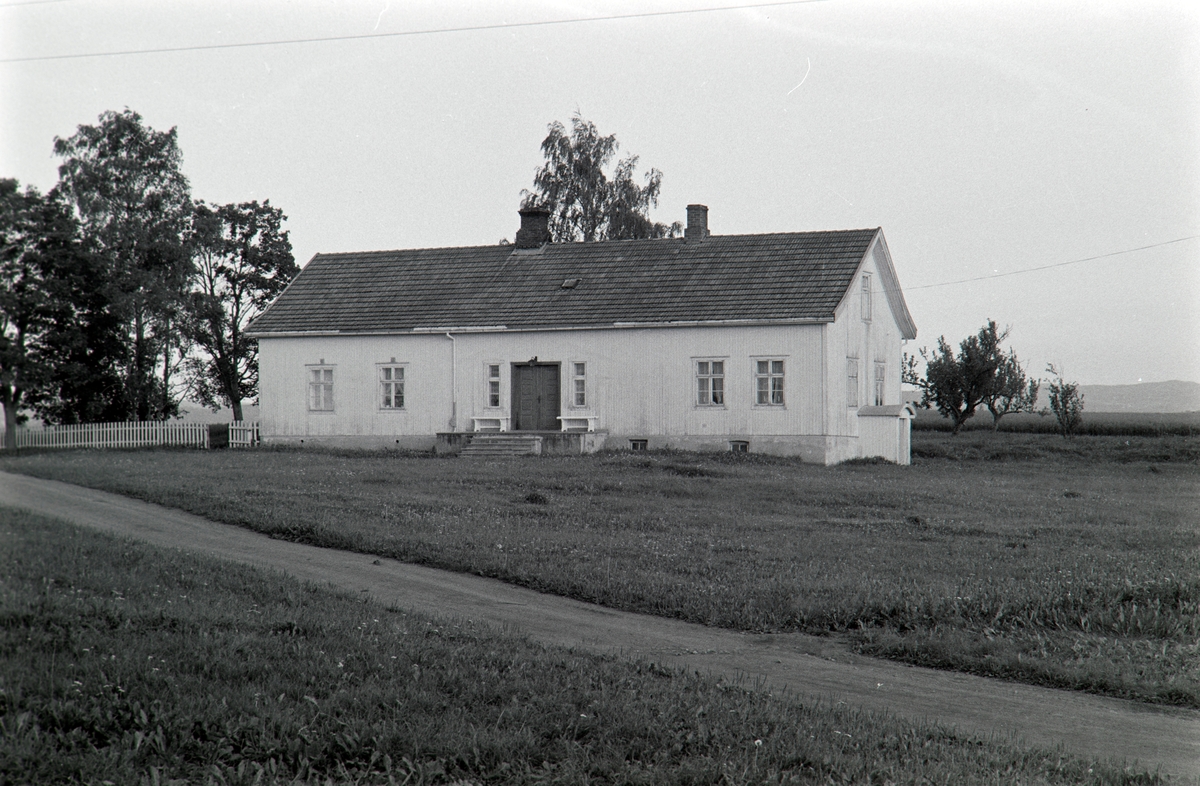 Skje gard, Romedal