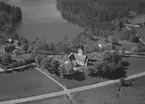Flygfoto över Järsnäs kyrka i Jönköpings kommun. Nr P 171