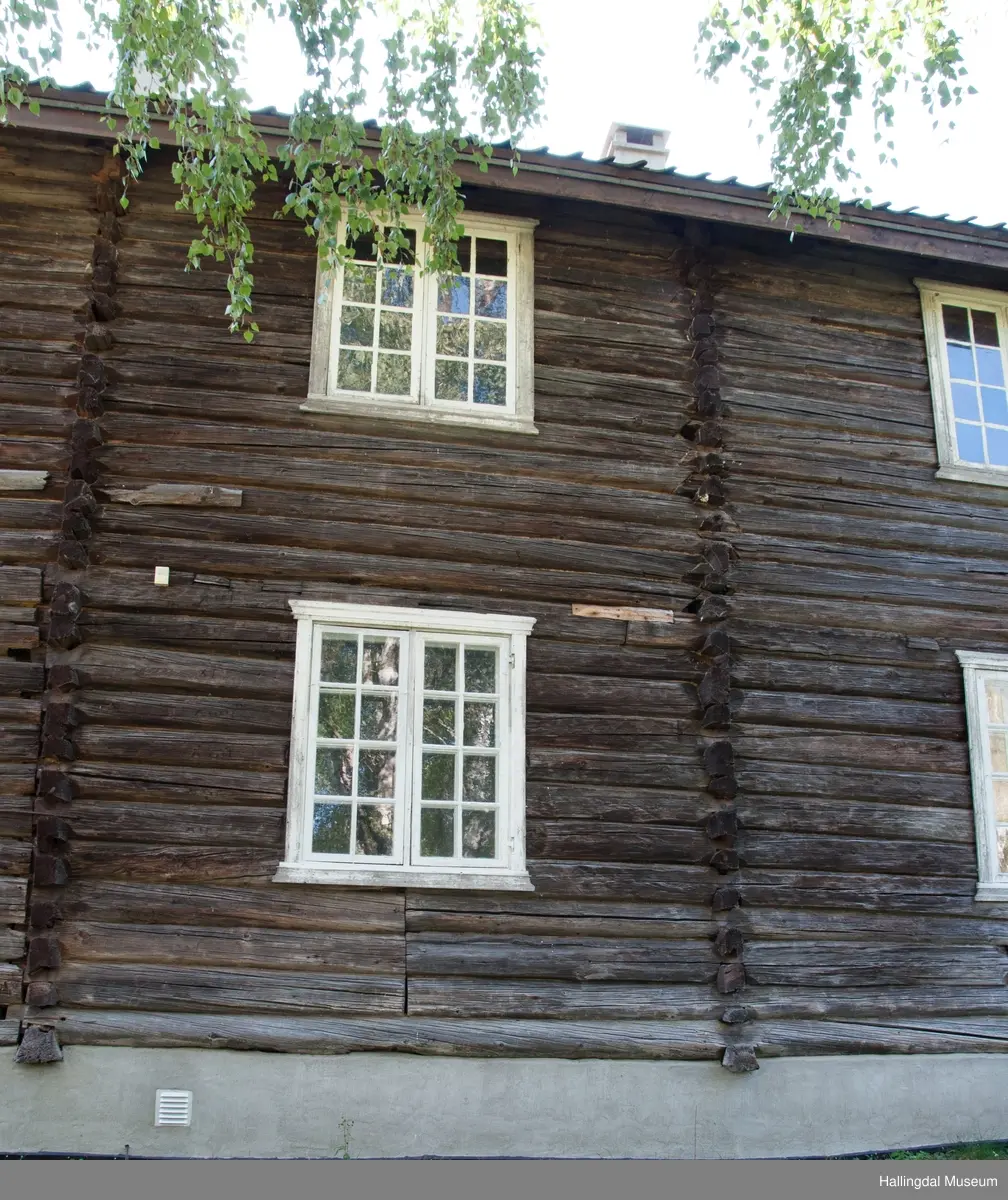 Høvahuset