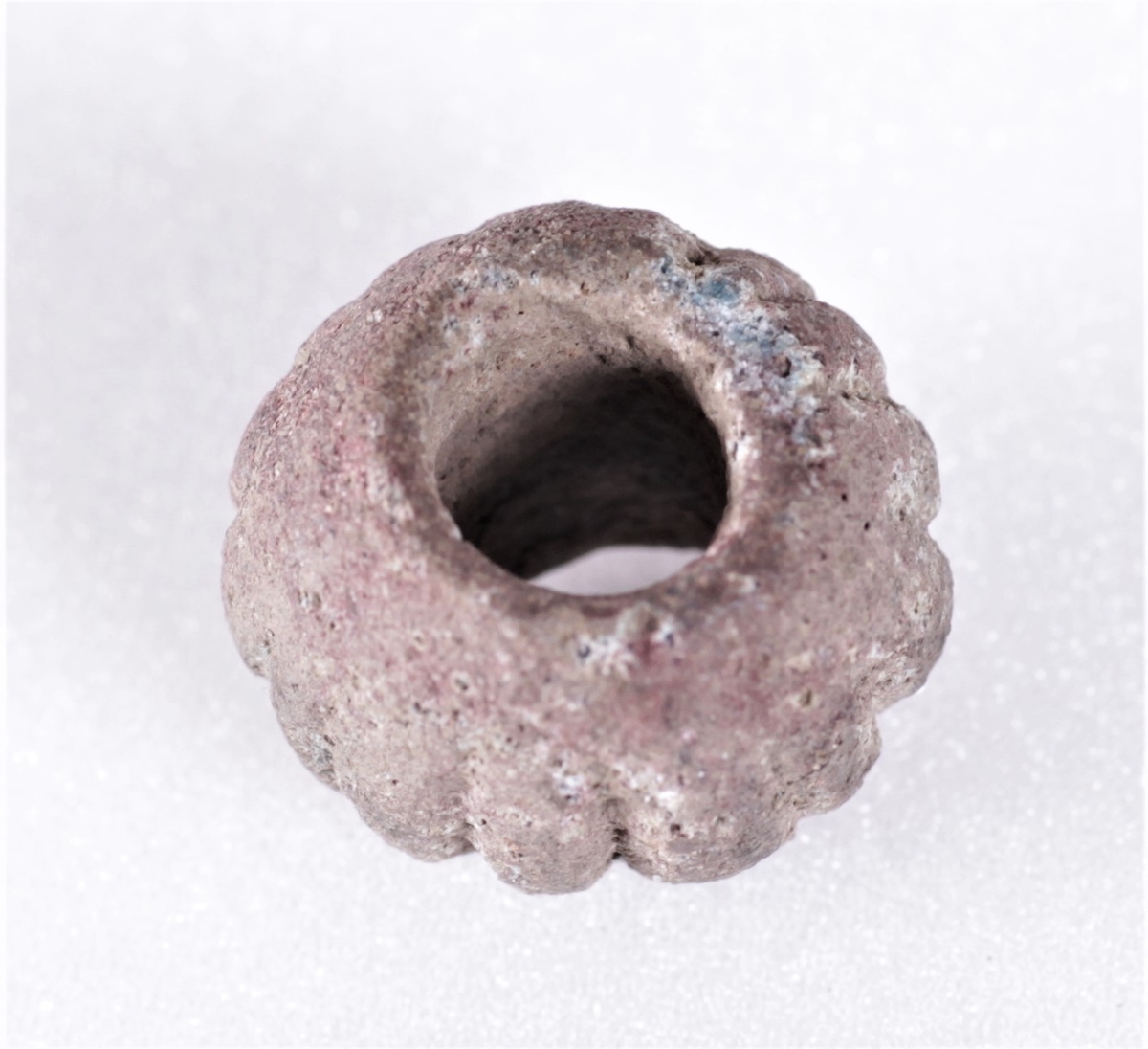 Perle i stein, riflet