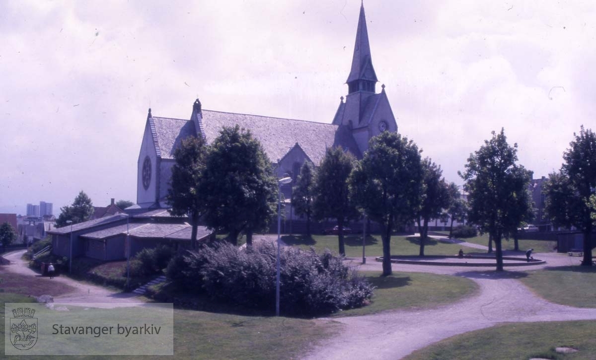 Johanneskirken og Johannesparken