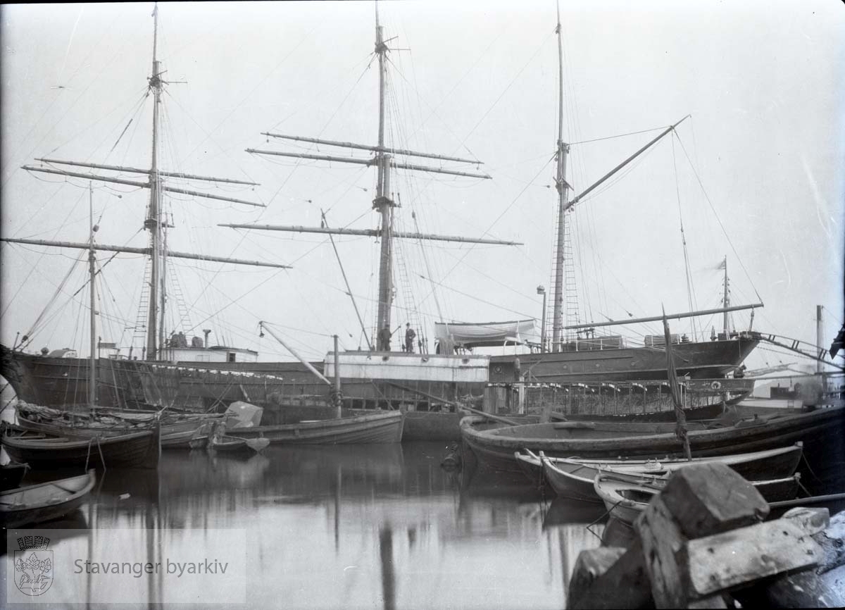 Fra Sandvigå.Rosenberg Mekaniske Verksted