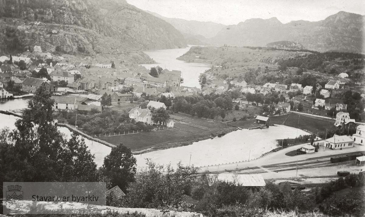 Oversiktsbilde over Flekkefjord