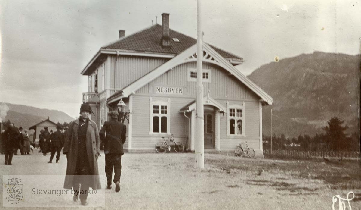 Nesbyen stasjon langs Bergensbanen