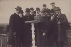 Vid Frosö utsiktstorn omkring 1912 i sammanhang med telegraf-möte i Östersund.