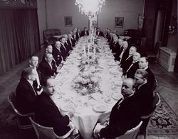 Nordiska telegraf-konferensen 1936. Middag å Grand Hotell. S