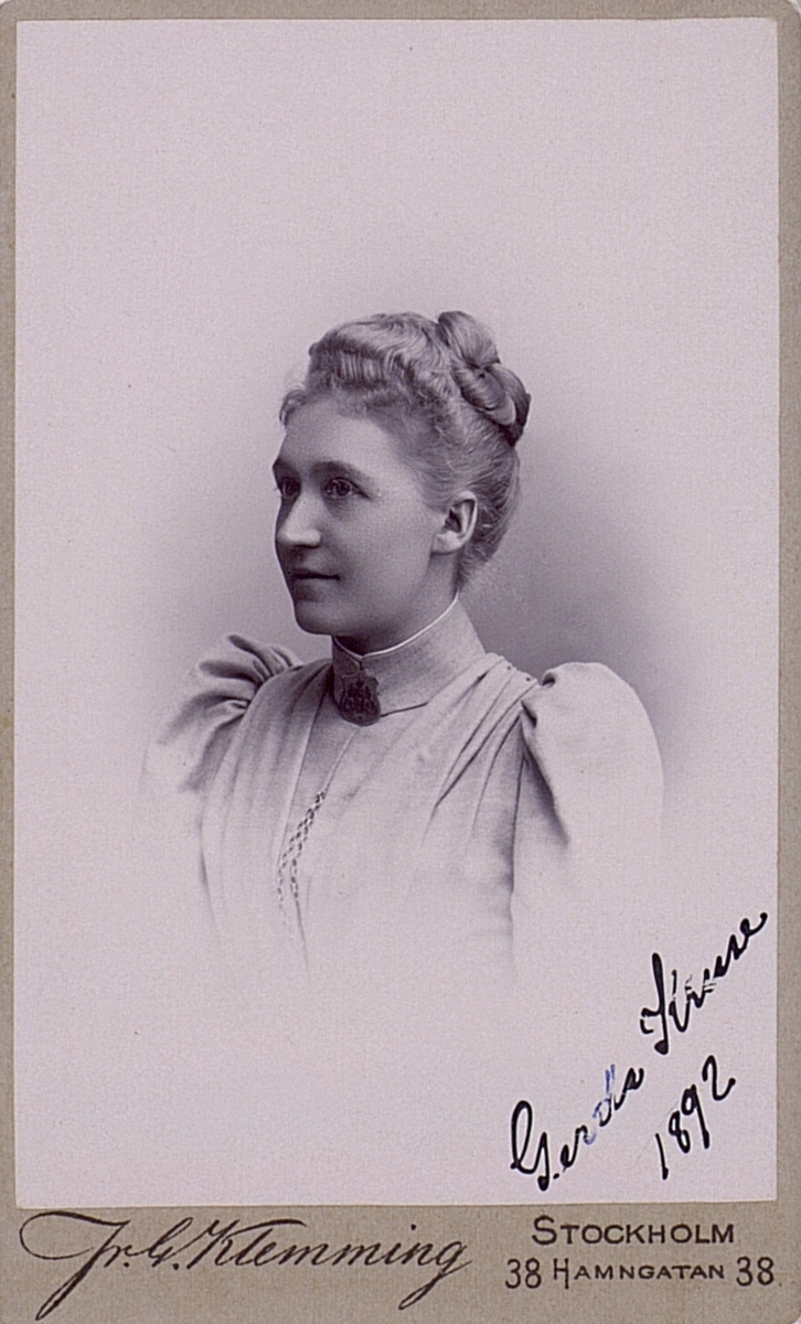 Gerda Kruse år 1892.