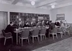 Nya Teleskolan 1950. Kollegierummet.