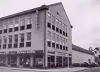 Nyköpings telefonstation (möjligen 1957). Exteriör.