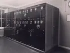 Malmö. Den 1932 i stationen installerade 2 1/2 kW-sändaren av Standard Electrics tillverkning .