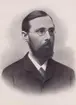 Överingenjör Erik Lönnqvist 1852 - 1915. Föreståndare för telegrafverkets undervisningsanstalt 1889-1892 och 1896-1897. Överingenjör 1899, elektriker 1901.