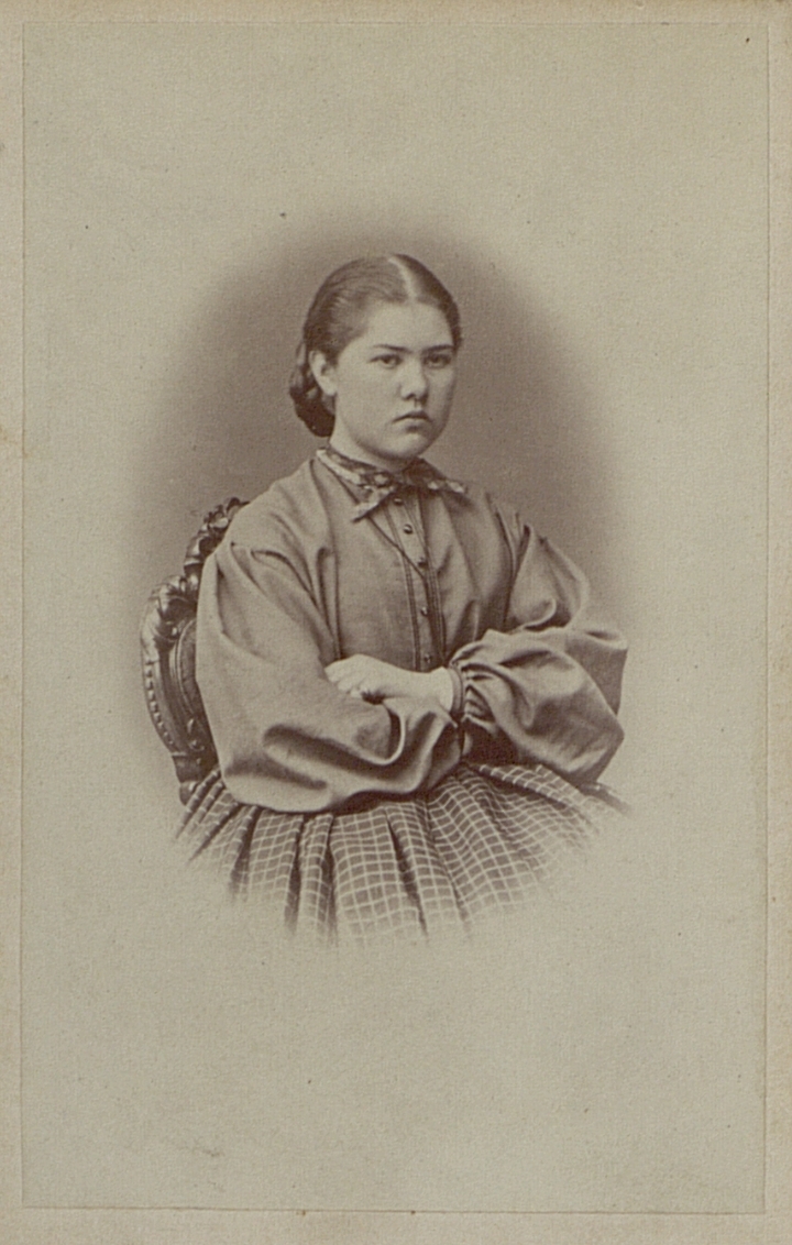 Fru Augusta Widebeck, telegrafist.
