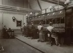 Utrecht, Holland, 1898. LME. Telefonstation. Interiör.