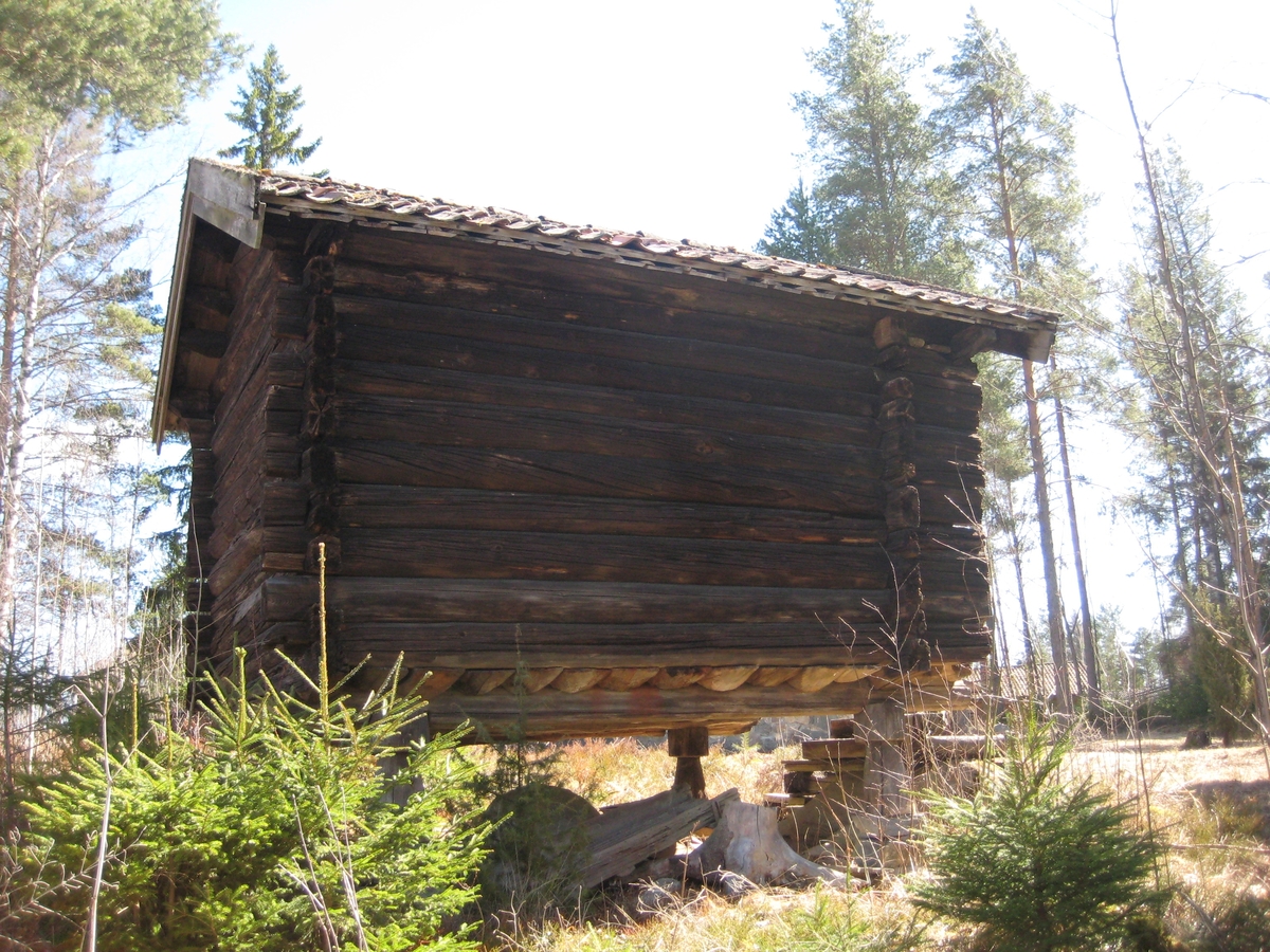 Stabbur fra Krogsrudholen