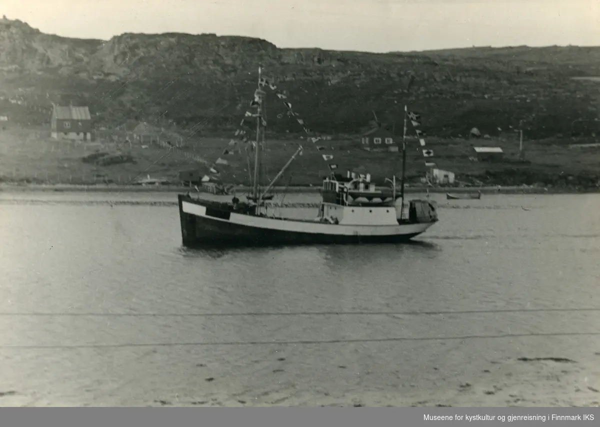 Repvåg. M/K "Rossfjord" (F-155-NK). 1950-tallet.